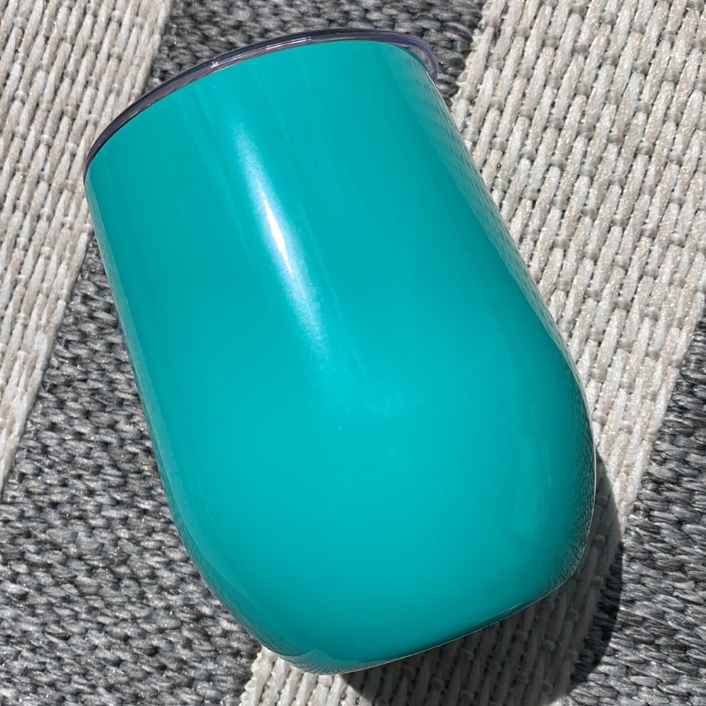 New SWIG Wine insulated CUP W LID IN TURQUOISE.